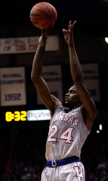 Vick hits 8 3s, has 32 as No. 2 Kansas beats Vermont 84-68